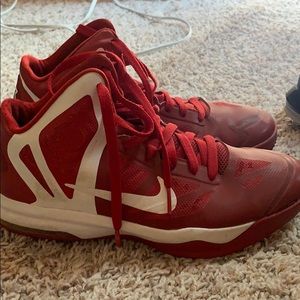 Nike hyperdunk basketball shoes